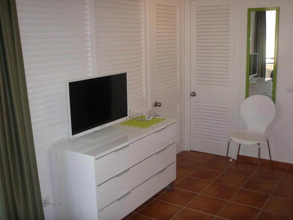 Apartment Los Pinos Apartament Per 4 Persones Amb Piscina Comunitaria A L'Urbanitzacio Los Pinos Platja d'Aro